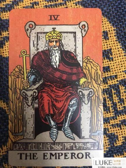塔罗牌教程:皇帝正位|皇帝逆位爱情婚姻事业学业解读-塔罗牌占卜师Luke✦₊