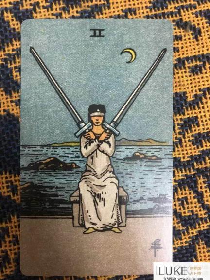 塔罗牌|宝剑二正位|宝剑二逆位爱情事业学业婚姻解读-塔罗牌占卜师Luke✦₊